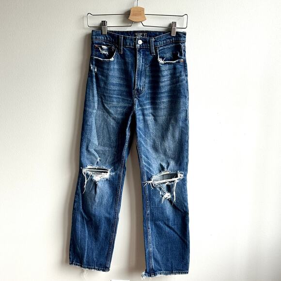 Abercrombie & Fitch Ultra High-Rise Straight Jeans Sz 2 - Picture 1 of 4